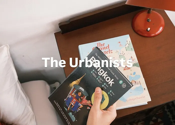 The Urbanists Bkk For Groups & Long Near Medpark Hospital , Queen Sirikit Convention Hall , Benjakitti Park 아파트